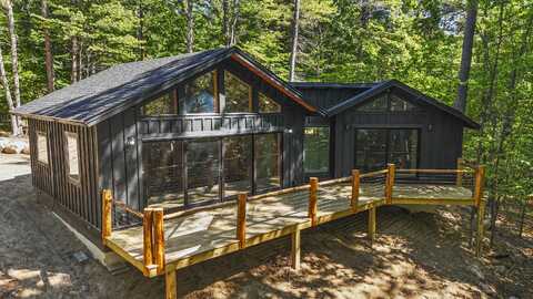 73 Beech Street, Jay, NY 12941