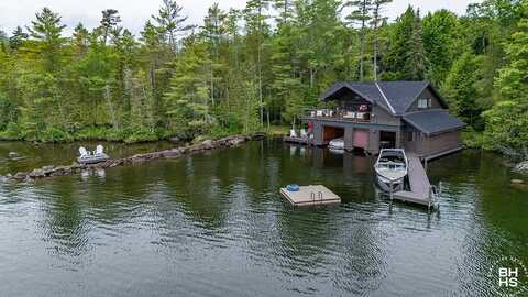 140 Peninsula Way, Lake Placid, NY 12946