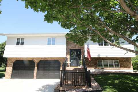 3 Linda Lane, Aberdeen, SD 57401