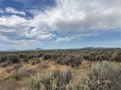 Snowflake Road, Christmas Valley, OR 97641