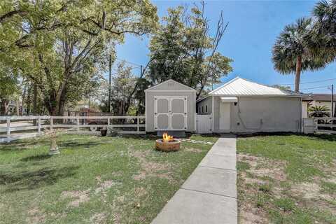246 N OAK AVENUE, ORANGE CITY, FL 32763