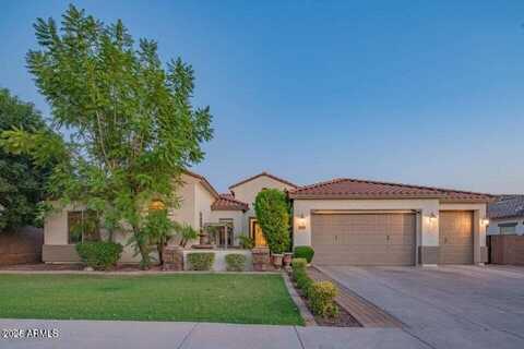 3713 E Ellis Street, Mesa, AZ 85205