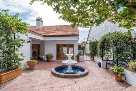 11503 ROBLES DEL RIO PLACE, TEMPLE TERRACE, FL 33617