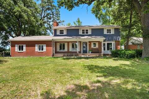 6S903 Davis Road, Big Rock, IL 60511