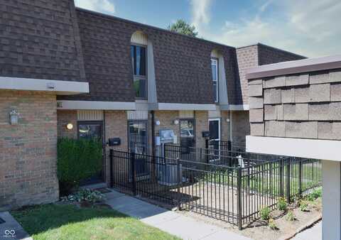7410 Country Brook Drive, Indianapolis, IN 46260