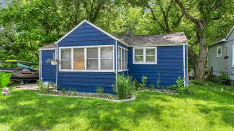 121 Maudlin, Novi, MI 48377