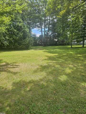 2995 Sandy Oaks, Fort Gratiot, MI 48059