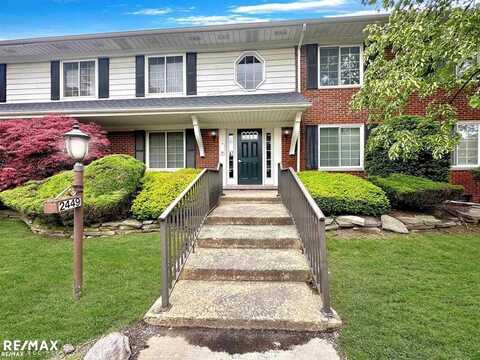 2449 #31 Mulberry, Bloomfield Hills, MI 48302