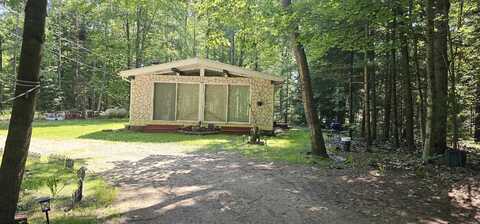4740 Wildwood Rd, Alger, MI 48610