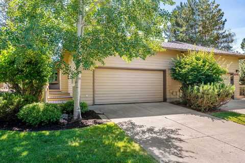 3035 NW Golf View Drive, Bend, OR 97703