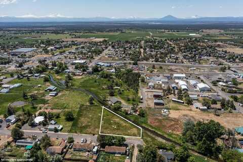 15th Street, Terrebonne, OR 97760