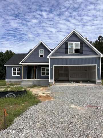 100 Lucky Lane, Pikeville, NC 27863