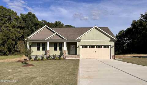 102 Lucky Lane, Pikeville, NC 27863