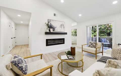 120 Damsen DR, SAN JOSE, CA 95116