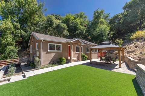 22304 Regnart RD, CUPERTINO, CA 95014