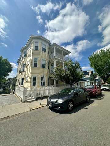 25 Cedar St, Cambridge, MA 02140