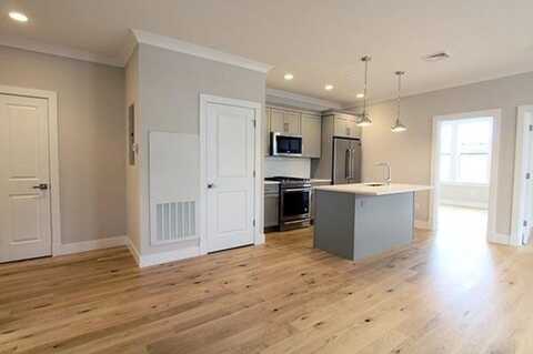 31 Orleans St., Boston, MA 02128
