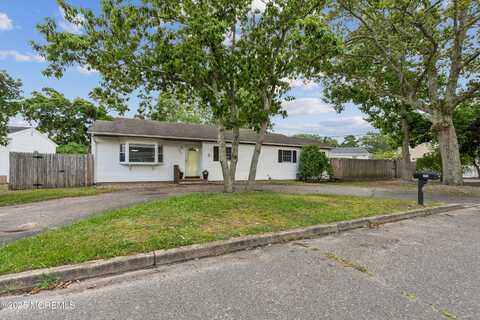 384 18th Avenue, Brick, NJ 08724