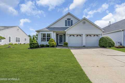 18 Stewart Court, Jackson, NJ 08527