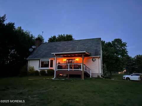 10 Highbridge Road, New Egypt, NJ 08533