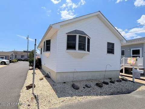 215 Harbor Drive, Lavallette, NJ 08735