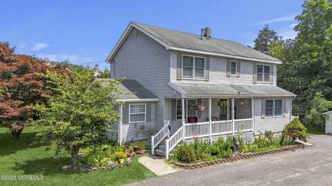 679 Clifton Avenue, Toms River, NJ 08753