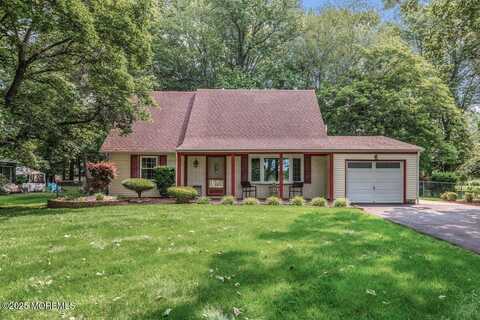 10 Patterson Lane, Manalapan, NJ 07726
