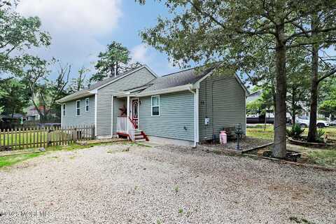 46 Bryant Road, Waretown, NJ 08758
