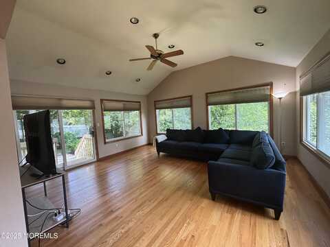 187 Elmwood Road, Oakhurst, NJ 07755
