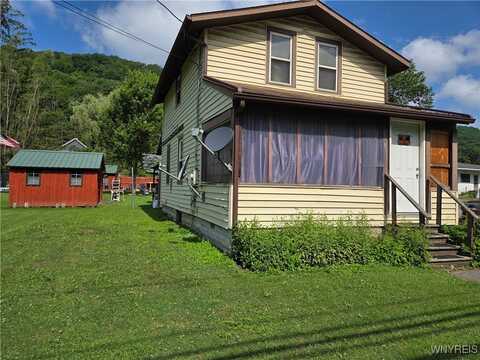 435 Central Avenue, Salamanca, NY 14779
