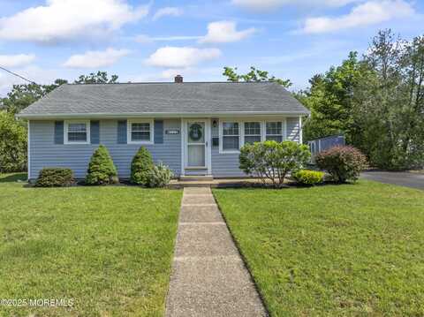 512 Terrace Avenue, Toms River, NJ 08753