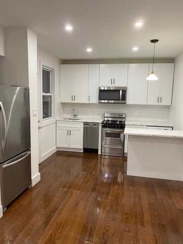 222 Jessamine Avenue, Yonkers, NY 10701