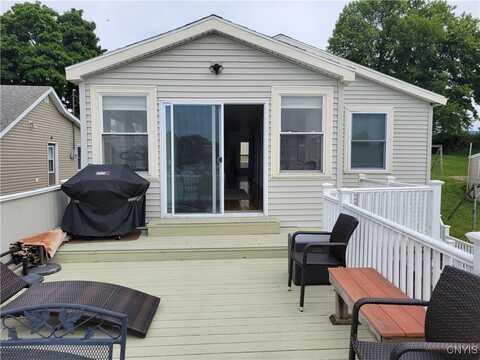 34627 Ross Lane, Cape Vincent, NY 13618