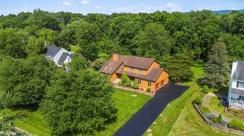 79 Saddle Ridge Drive, Hopewell Junction, NY 12533