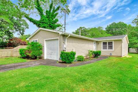 137 Riverside Avenue, Mastic Beach, NY 11951
