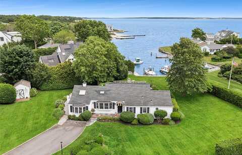 315 Old Salt Road, Mattituck, NY 11952