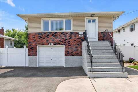 3456 5th Street, Oceanside, NY 11572