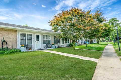 273 Berwick Court, Ridge, NY 11961