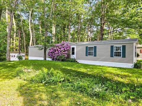 4 Starboard Lane, Freeport, ME 04032