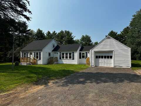 388 Ossipee Trail E, Gorham, ME 04038
