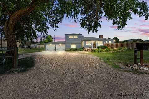 910 DITTMAN CT, Cheyenne, WY 82009