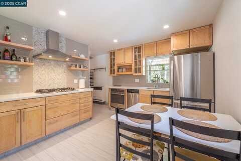 8660 Dolly Varden Ave, Kings Beach, CA 96143