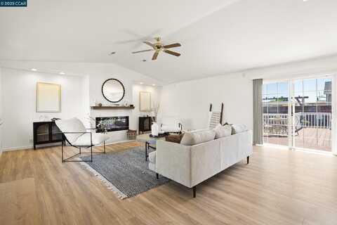 8346 Juniper Ave, Newark, CA 94560