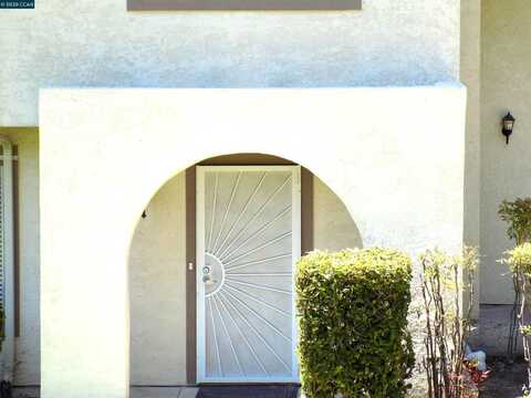 30 Greenview Lane, Richmond, CA 94803