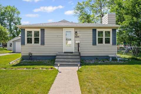 1619 Davenport Street, Sturgis, SD 57785
