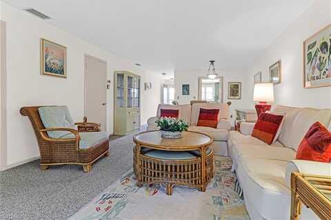 300 Valley Stream, NAPLES, FL 34113