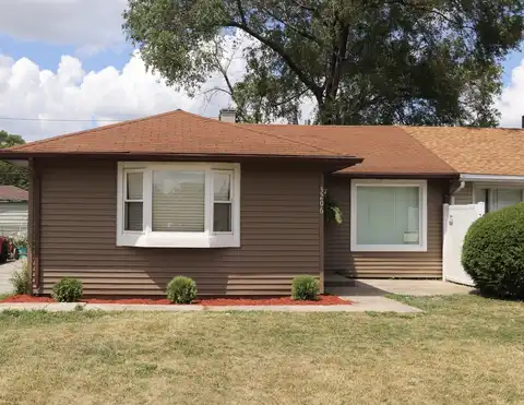 3206 W Lydia Avenue, Robbins, IL 60472