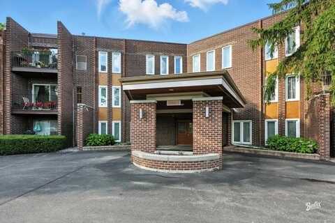 1425 Sandpebble Drive, Wheeling, IL 60090