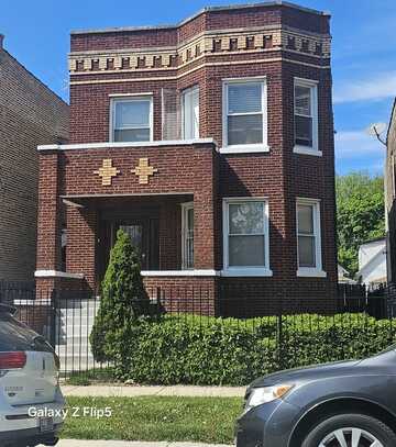 5006 W Crystal Street, Chicago, IL 60651