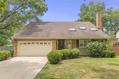 1042 N Thackeray Drive, Palatine, IL 60067